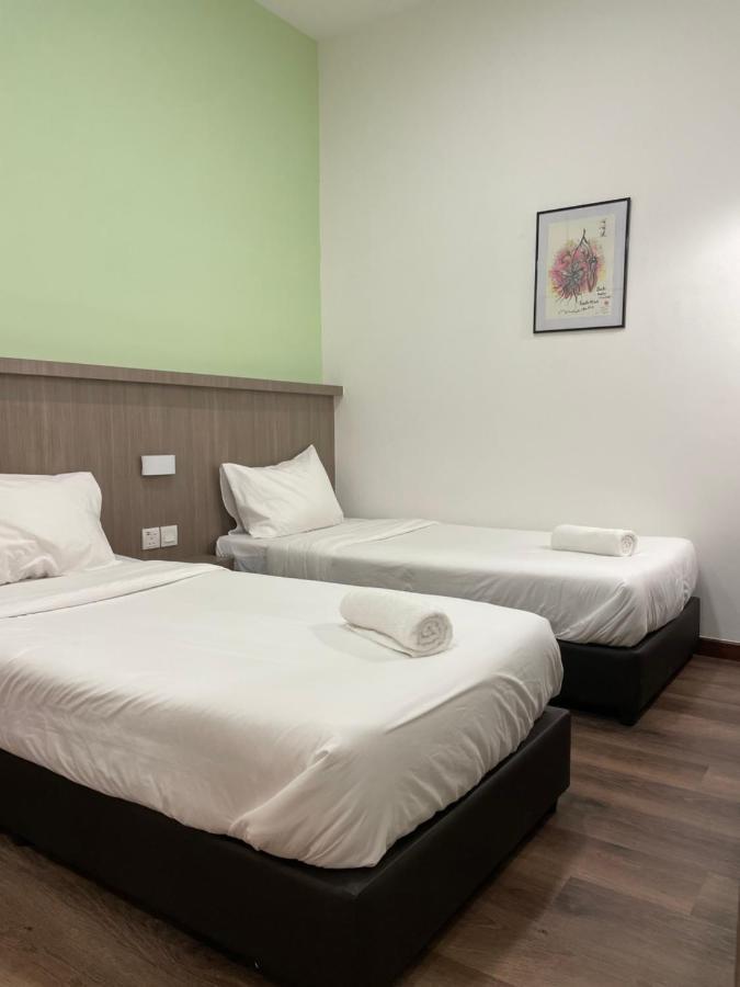 Benutten 99 Hotel Kampong Parit Tengah Ngoại thất bức ảnh
