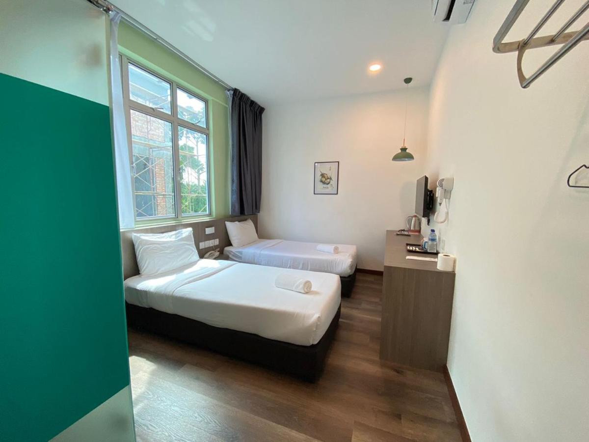 Benutten 99 Hotel Kampong Parit Tengah Ngoại thất bức ảnh