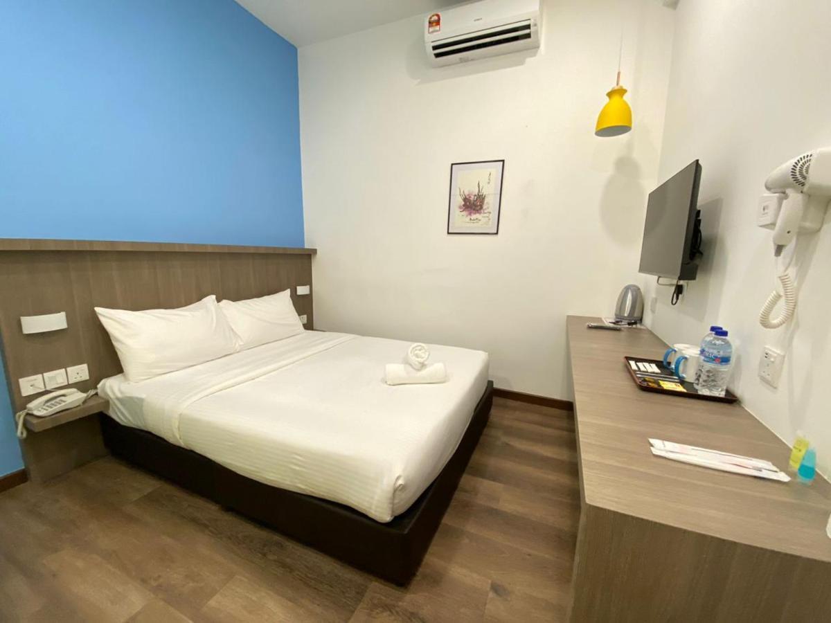 Benutten 99 Hotel Kampong Parit Tengah Ngoại thất bức ảnh